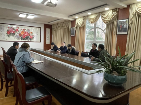 副縣長龔慧、商務(wù)局局長裘為民一行蒞臨如意調(diào)研.png